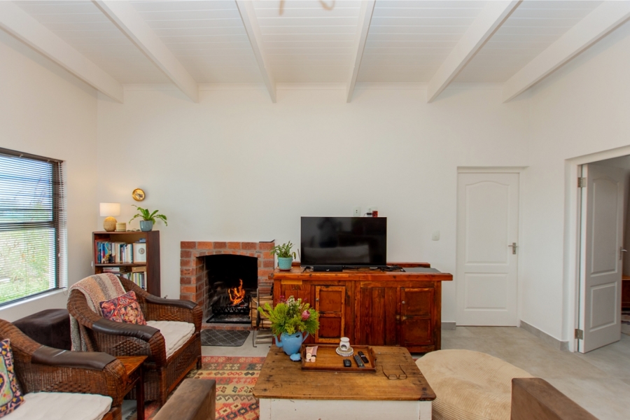 7 Bedroom Property for Sale in Paternoster Western Cape